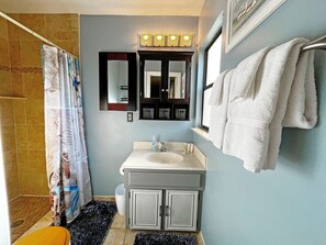 Hair dryer, towels