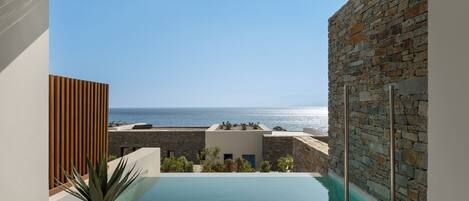 Junior Suite With Private Pool & Sea View | Beach/ocean view