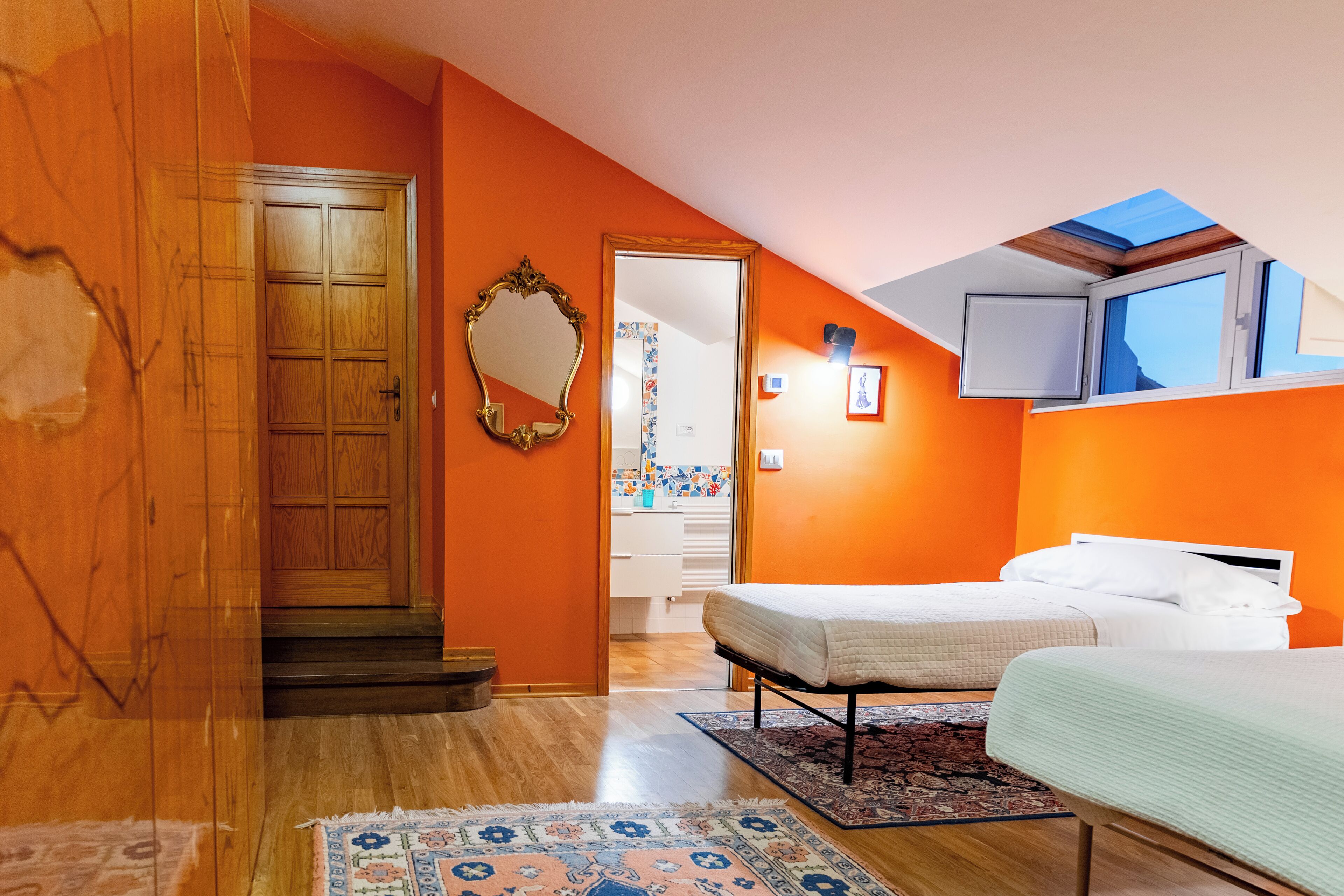 Camera Rossa | Individually furnished, desk, laptop workspace, free WiFi