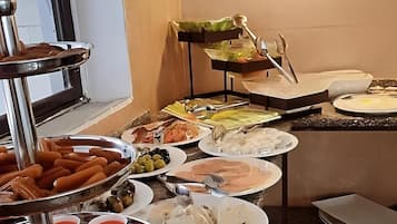 Desayuno buffet incluido todos los días