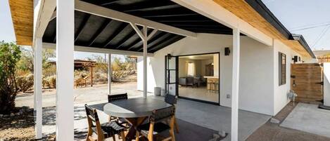 House | 2 bilik tidur, Internet