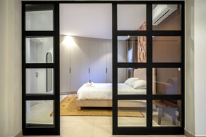 Standard-Suite | 1 Schlafzimmer, Zimmersafe, Verdunkelungsvorhänge, Bügeleisen/Bügelbrett