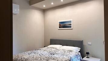 1 camera, ferro/asse da stiro, Wi-Fi, lenzuola