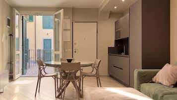 TV, offices