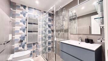 Doccia, asciugacapelli