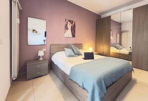1 habitación, wifi y ropa de cama