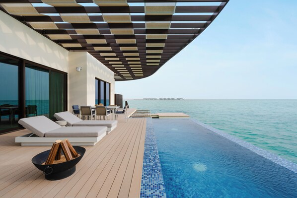 Villa, 2 Schlafzimmer, auf dem Wassser