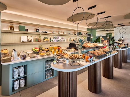 Miscellaneous. ibis Styles Madrid Airport Valdebebas