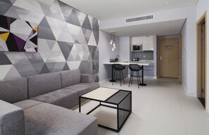 Family Apartment, 1 Bedroom (Urban) | Private kitchen | Electric kettle