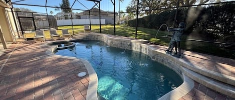 Hus - flera sovrum | Pool