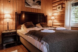 Classic Double Room, Courtyard View - Phillipshaugen Lodge (Sunndal)