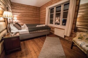 Superior Double Room, Mountain View | Free WiFi - Phillipshaugen Lodge (Sunndal)