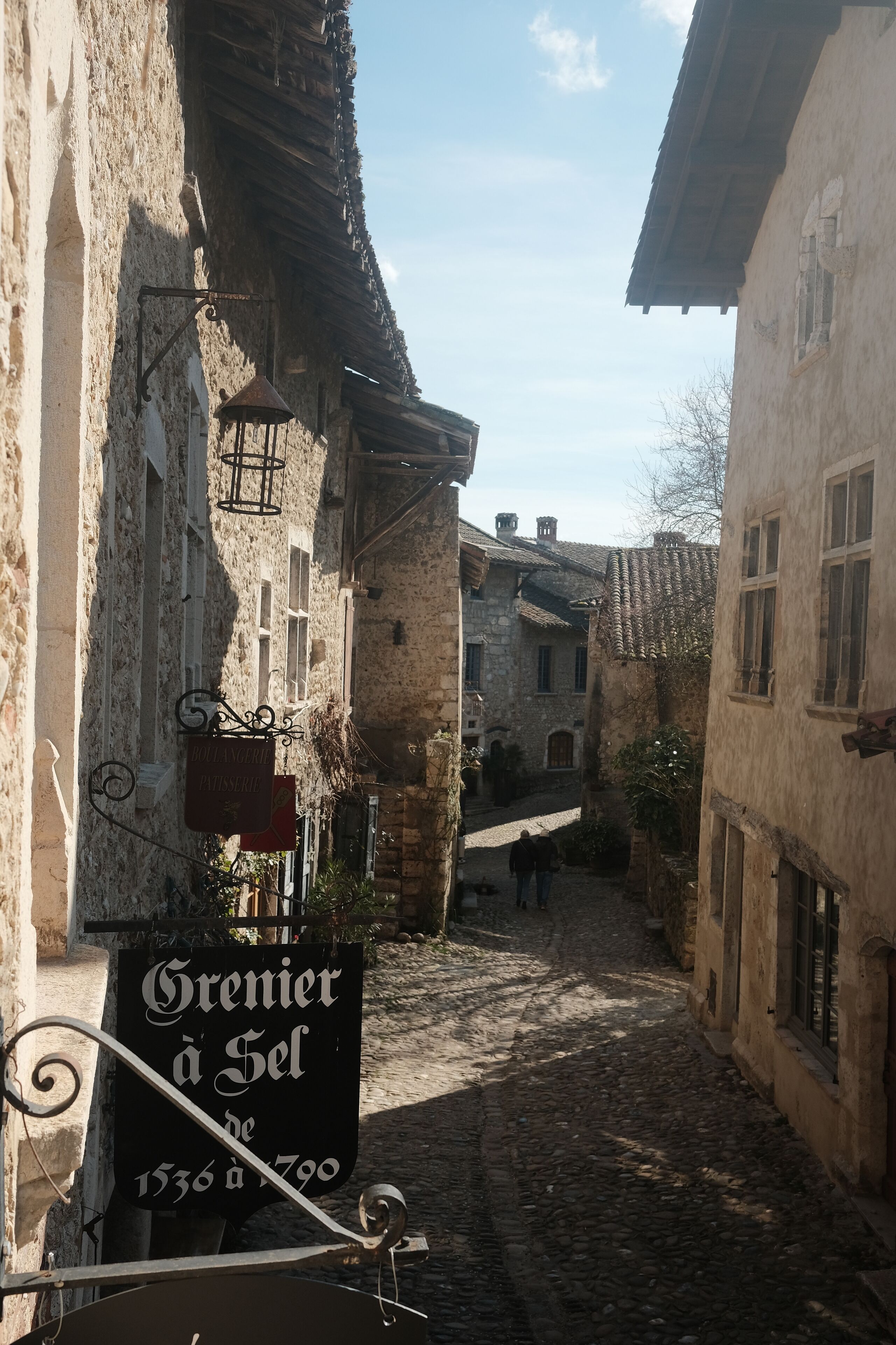 Suite Médaillon, Grenier à sel de Pérouges | Odadan manzara