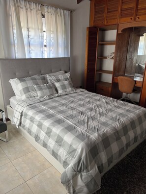 1 bedroom, WiFi, bed sheets