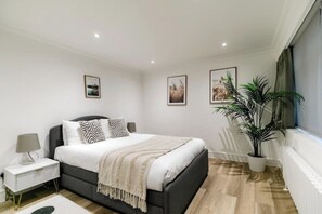 2 Schlafzimmer, Bügeleisen/Bügelbrett, WLAN, Bettwäsche