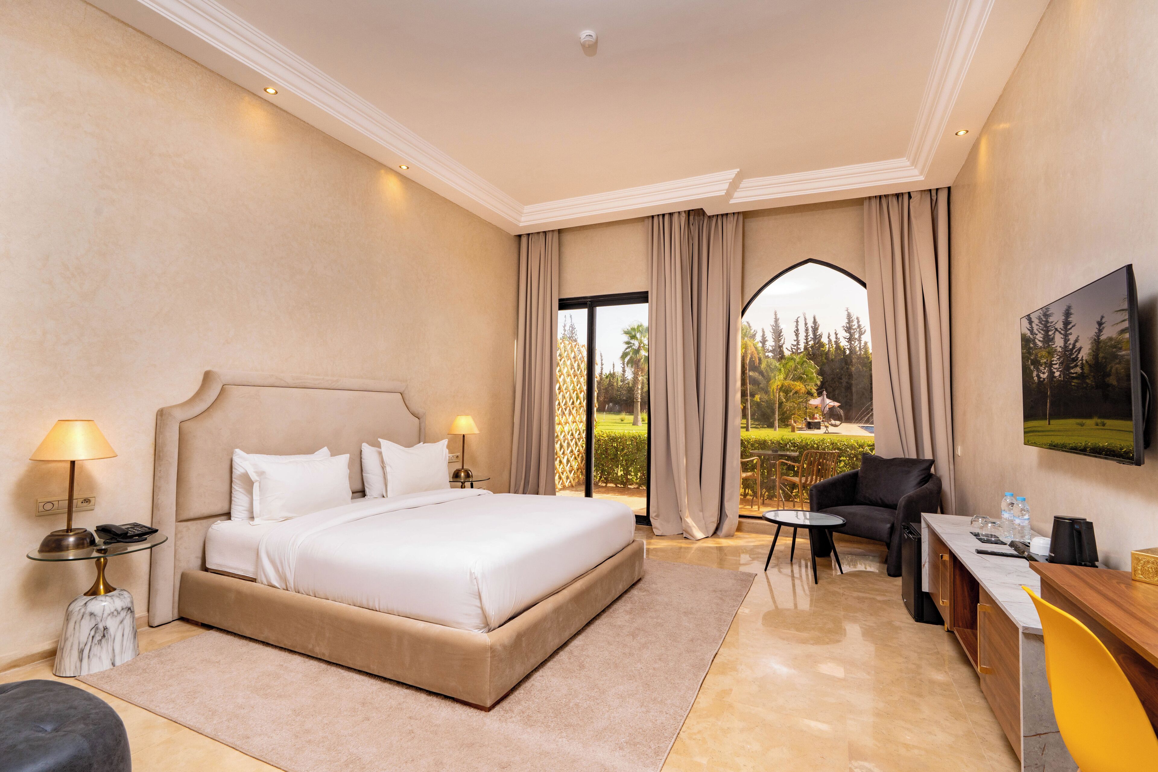 Deluxe Double Room | Premium bedding, pillowtop beds, minibar, in-room safe