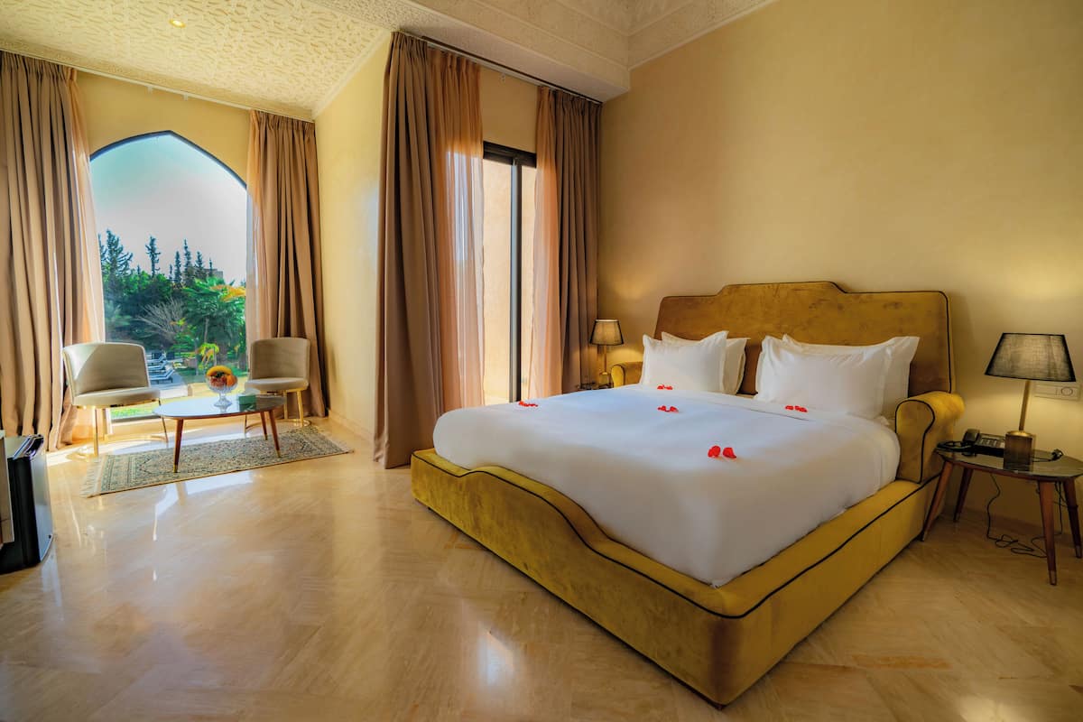 Traditional Double Room, Balcony, Pool View | 1 bedroom, premium bedding, pillow-top beds, minibar