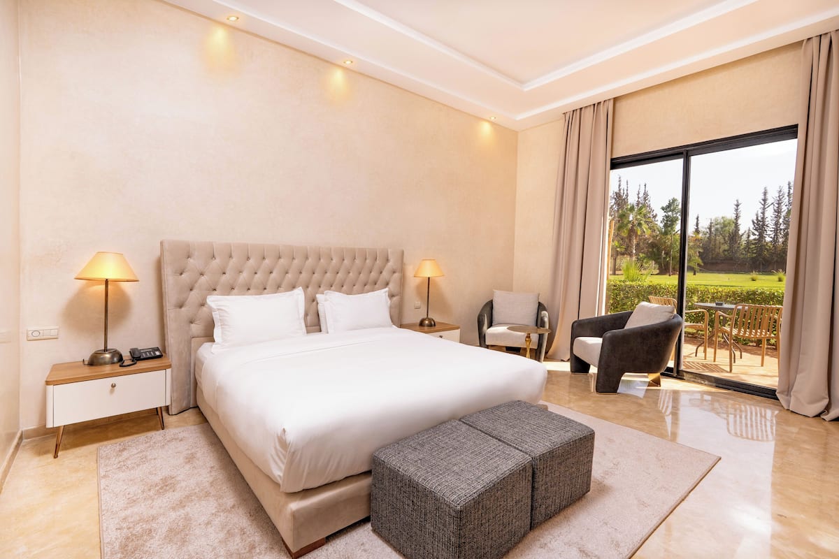 Chambre Double Deluxe | 1 chambre, literie de qualité supérieure, surmatelas, minibar