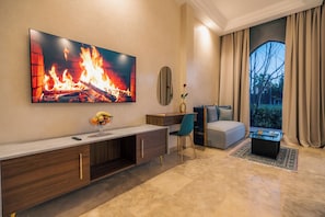 Deluxe Double Room, Balcony, Pool View | 1 bedroom, premium bedding, pillowtop beds, minibar