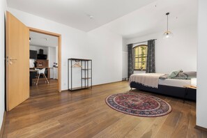 1 chambre, bureau, lit parapluie, Wi-Fi gratuit