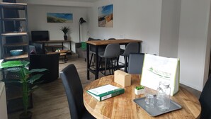 Uklassifisert bilde, 3 av 16, knapp