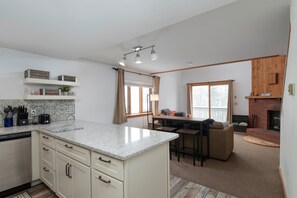 Interior - NEW Ski in/out condo with Mt views, hot tub, porch, gym & wifi! (Dover)