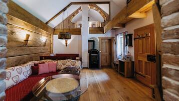 Televisor intel·ligent i llar de foc