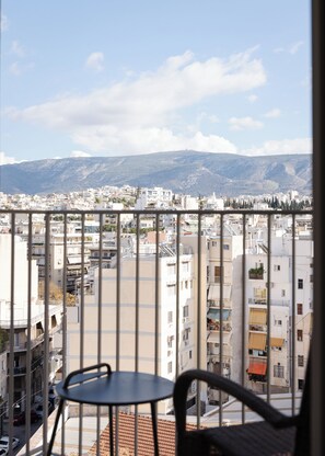 Apartment, Mountain View | Balcony