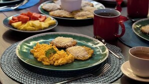 فطور كامل مجانًا يوميًا