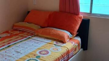 1 camera, ferro/asse da stiro, Wi-Fi, lenzuola