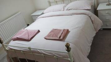 3 sovrum, strykjärn/strykbräda, wi-fi och sängkläder