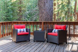 3 bedrooms - Whiskey Springs by Avantstay Classic Cabin Near Tahoe Donner Ski Area (Truckee)