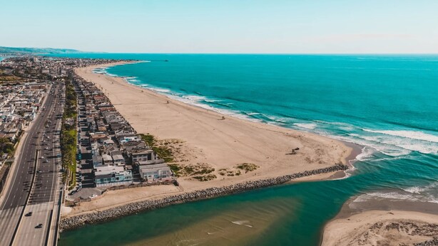 Unclassified image, 1 of 17, button - O Neill II by Avantstay Coastal Paradise Steps From Beach Newly Renovated (Newport Beach)