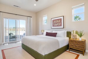 Villa | 9 bedrooms - Buena Vista by Avantstay Massive Outdoor Oasis w Pool Spa Firepit (Thermal)