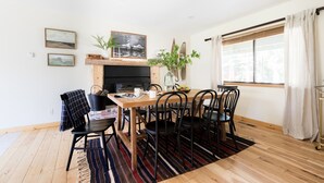 House - Cedar by Avantstay Ski Season Home w Ping Pong (Carnelian Bay)