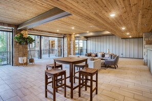 Apartment | 2 bedrooms - Kokopelli by Avantstay Close to the Ski Slopes in This Majestic Home in Park City (Park City)