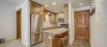 Resort Plaza 5012 by Avantstay Located in Park City Mountain Resort w Mountain Views