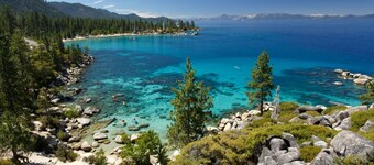 Golden Summit by Avantstay Stunning Secluded Cabin w Access to Tahoe Donner