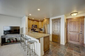 House | 3 bedrooms - Resort Plaza 5037 by Avantstay Located in Park City Mountain Resort w Mountain Views (Park City)