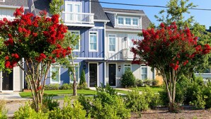 Apartment - Kitty by Avantstay Charming 4BR Condo in Heart of Nashville (Nashville)