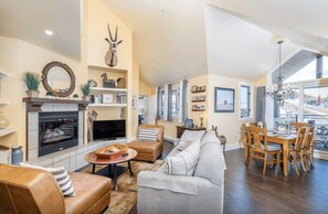 1 bedroom - Blue Mesa Lodge 40B by Avantstay Ski In Ski Out Unit w Balcony (Telluride)