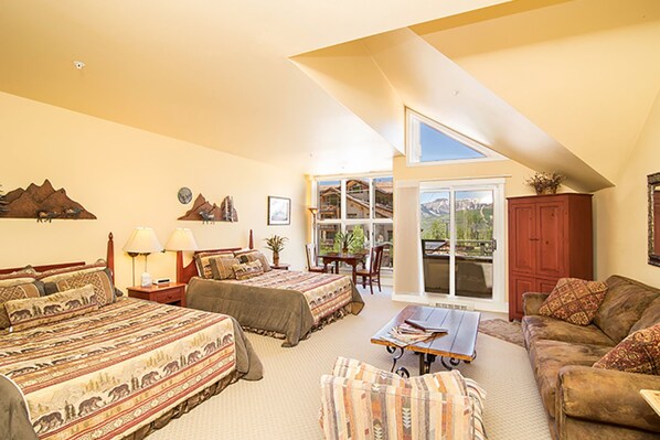 1 bedroom - Blue Mesa Lodge 32A by Avantstay Located In The Heart Of Mountain Village w Prime Skiing Access (Telluride)