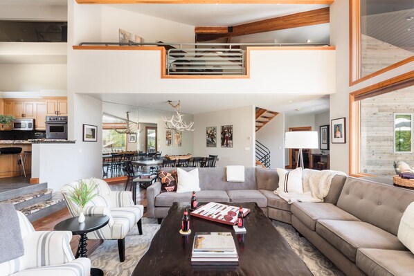 7 bedrooms - Mason by Avantstay Sleeps 16 Modern Mountain Escape w Hot Tub (Park City)