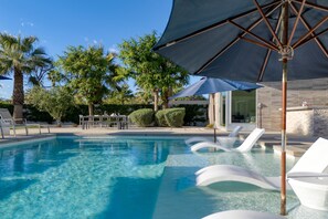 House | 6 bedrooms - Polo Villa 2 by Avantstay Entertainer s Backyard w Pickleball Court Pool Spa 260314 6 Bedrooms (La Quinta)
