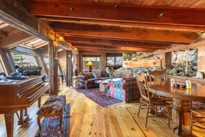 House | 5 bedrooms