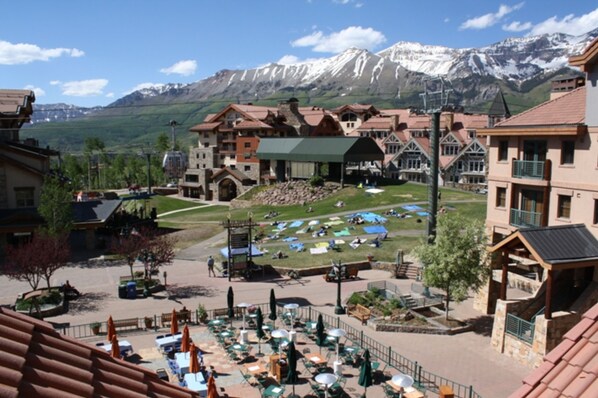 House | 1 bedroom - Blue Mesa Lodge 40A by Avantstay Ski In Ski Out Unit w Balcony (Telluride)