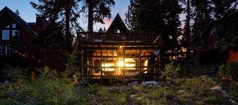 Horizon by Avantstay Stunning A-frame Cabin w Hot Tub Billiards Lake Views
