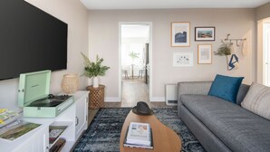 Apartment | 1 bedroom - Seashore I by Avantstay In the Heart of La Jolla 5mins From the Beach (La Jolla)