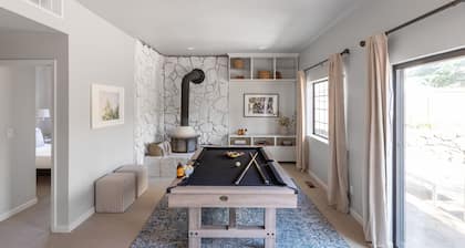 Jasmine by Avantstay Entertainers Paradise w Hot Tub Pool Table Large Patio