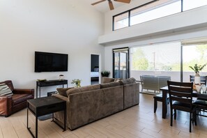 House - Ivory Buyout By Avantstay Two Home Buyout Near Old Town w Large Patio (Scottsdale)